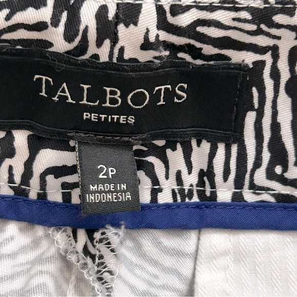 Talbots Zebra Print Bermuda Shorts - Picture 4 of 7
